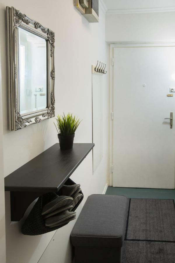 Avenue Apartment